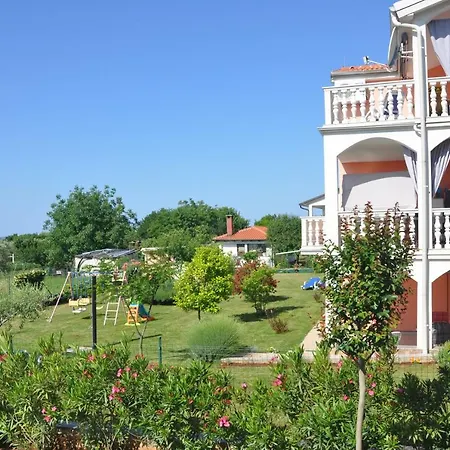 Apartments Rosa Umag Exterior photo