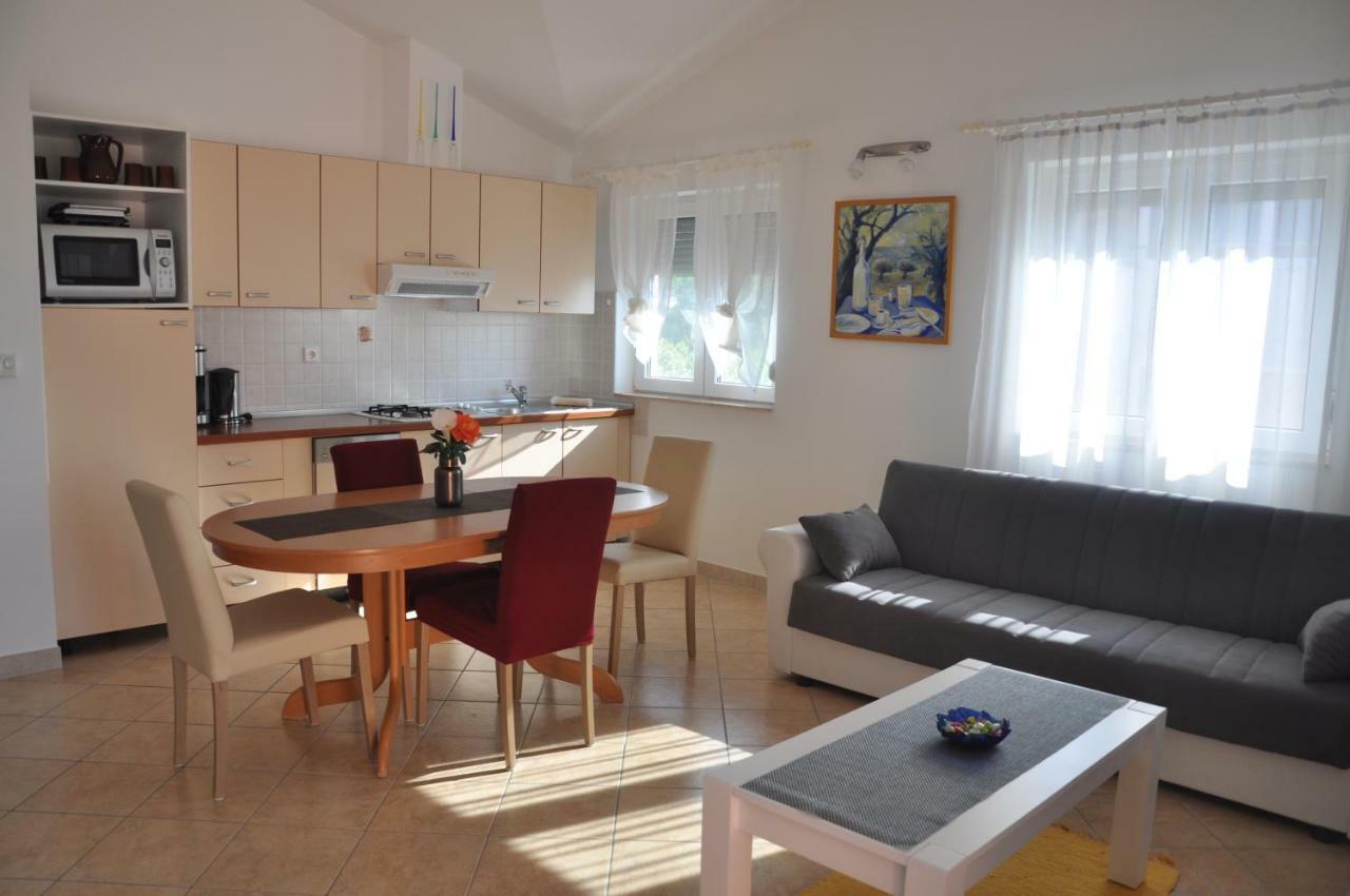 Apartment Rosa *